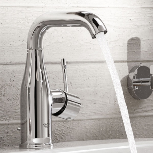 Змішувач для раковини Grohe Essence New 23463001