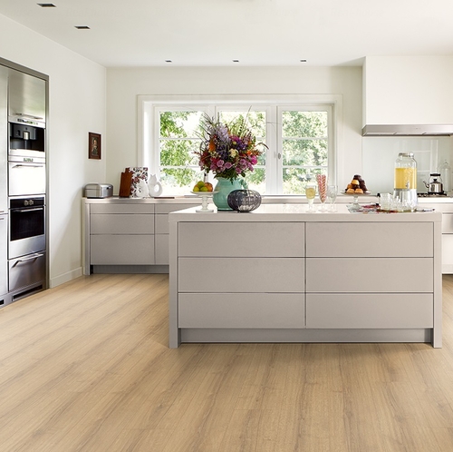 Ламинат Egger Aqua CLIC Large Plank 8/32 Дуб Шерман медовый EL1007
