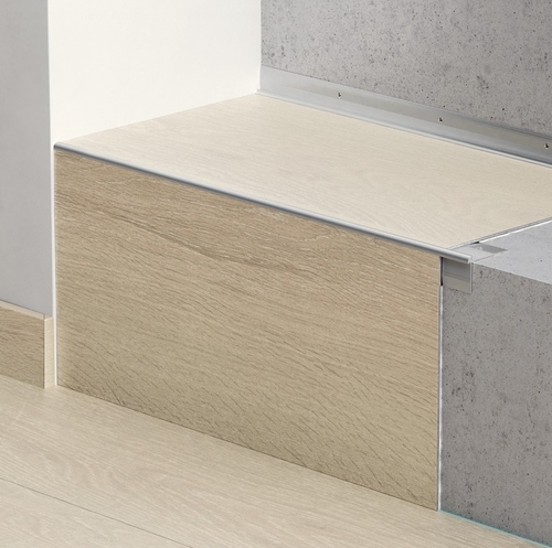 Профиль для ступеней Quick Step Vinyl 2000x25x25, для клеевого винила